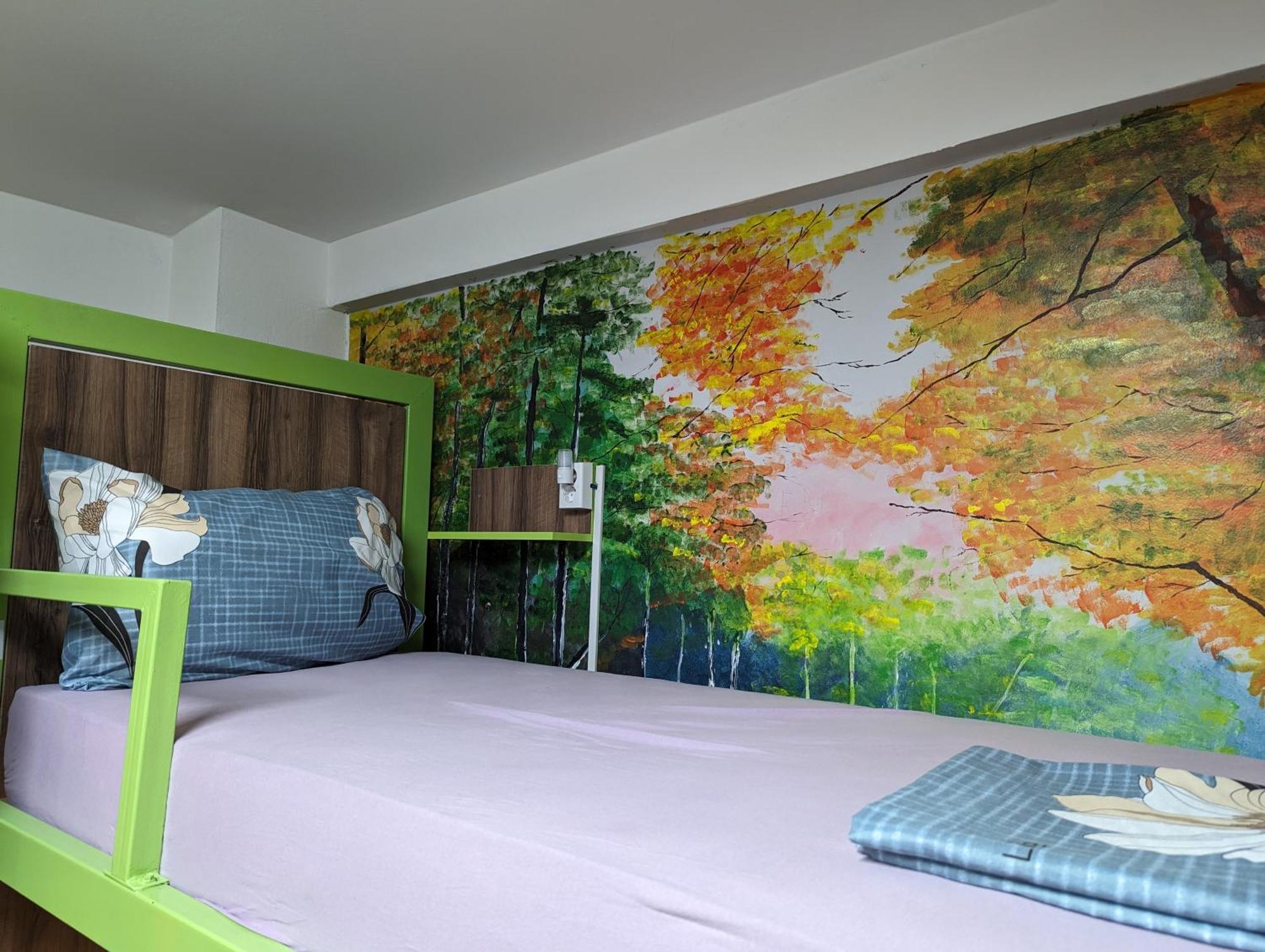 Tias Hostel Shkoder Bagian luar foto